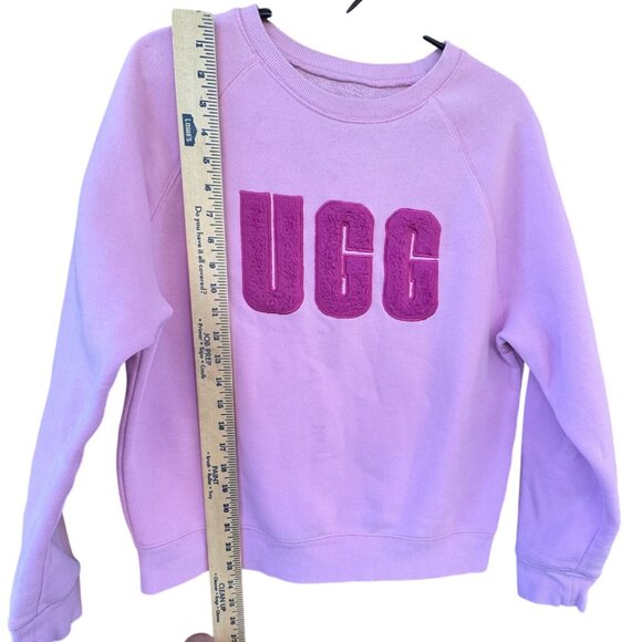 UGG Madeline Sweatshirt Women's Meduim Ashen Rose Fuzzy Logo Crewneck Sweater - Picture 5 of 6